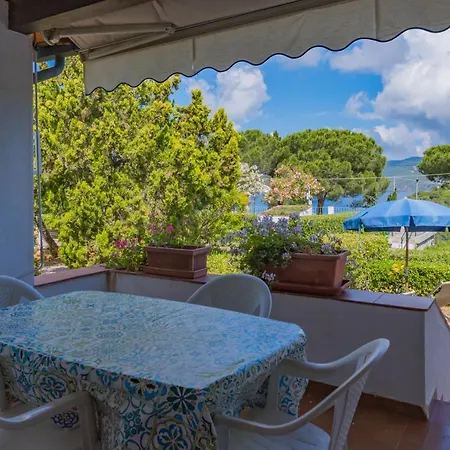 Baia Delle Grazie Appart hôtel Casa Morcone