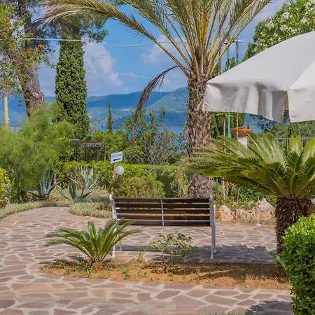 Baia Delle Grazie Aparthotel
