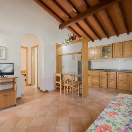 Aparthotel Baia Delle Grazie Casa Morcone