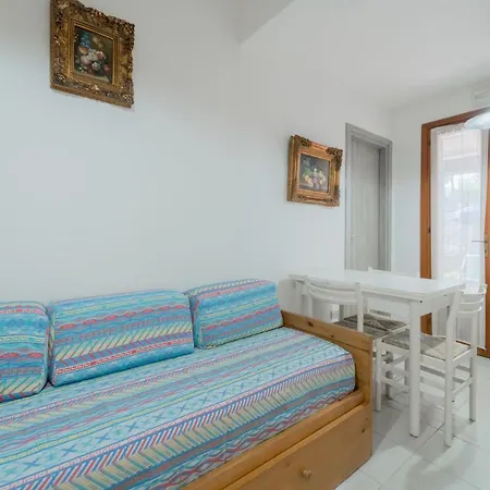 Appart hôtel Baia Delle Grazie 4*