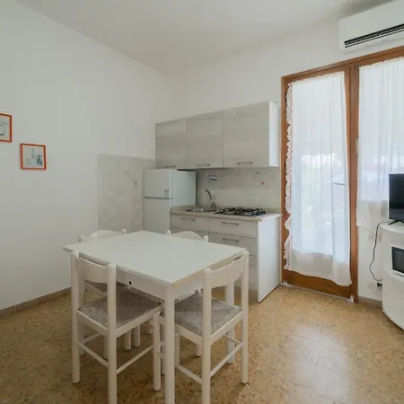 Baia Delle Grazie * Casa Morcone
