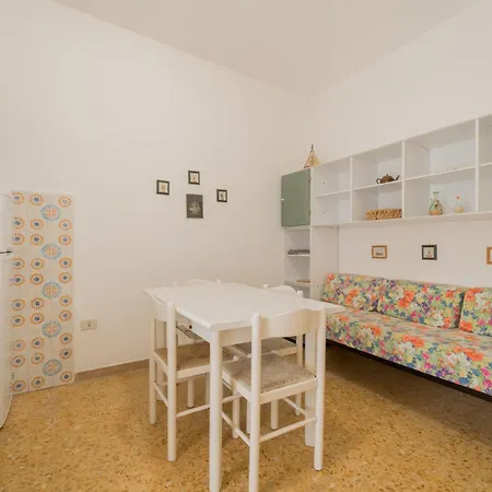 Aparthotel Baia Delle Grazie Casa Morcone