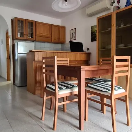 Baia Delle Grazie Aparthotel Casa Morcone