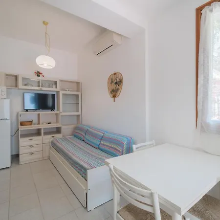 Baia Delle Grazie * Casa Morcone